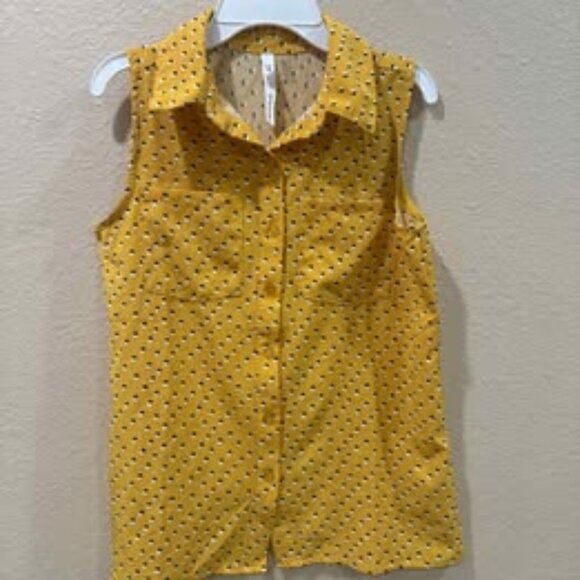 Women's small blouse - Picture 1 of 3